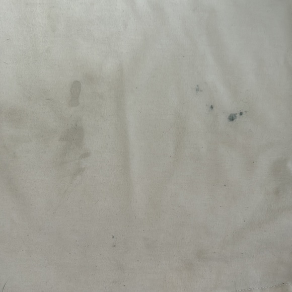 White flowy outer banks shirt. - Picture 5 of 6